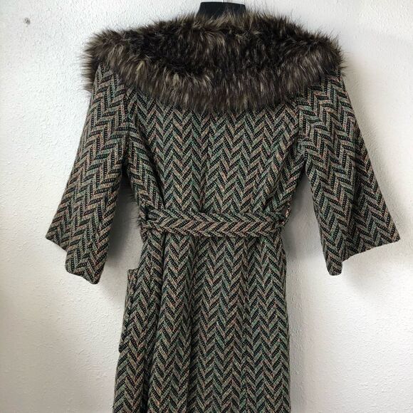 Forever 21 Fur Collar Coat Size S/P - Picture 5 of 6